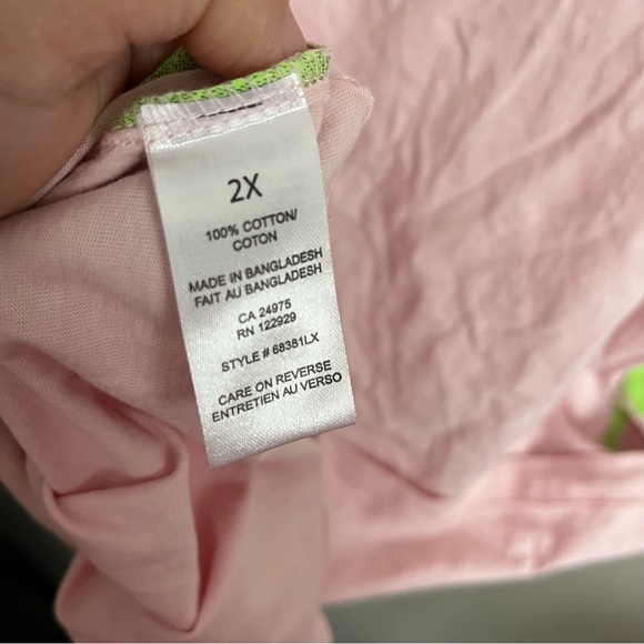 3/$40 2xl Graphic Tee Shirt short sleeve with Butterflies and Neon Colors - Picture 2 of 6